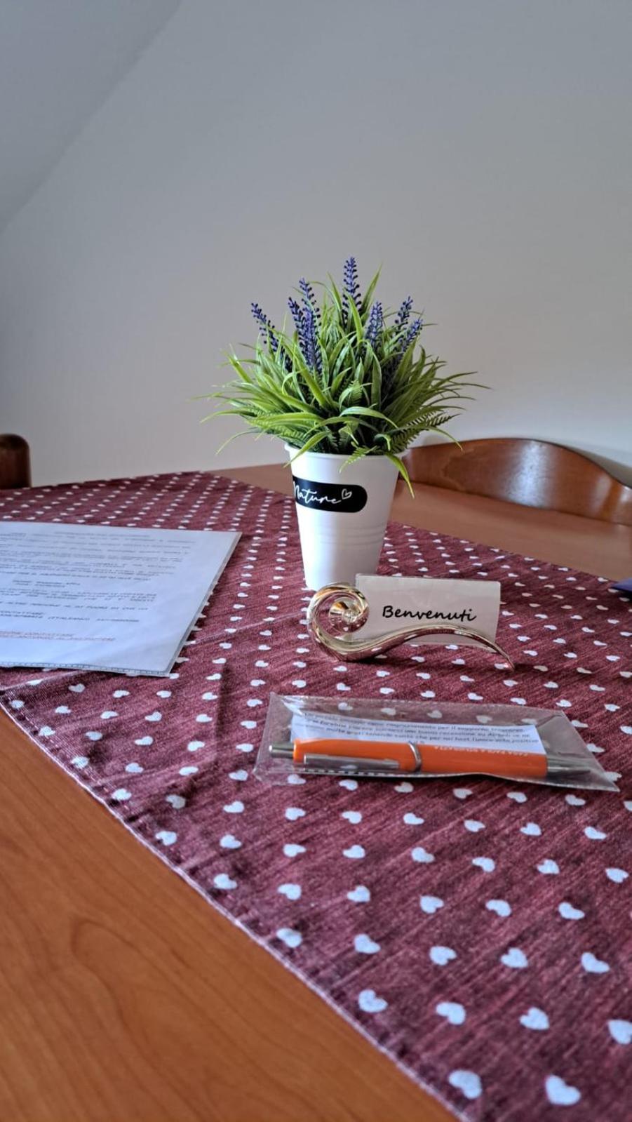 Casa Paola - Stazione 400 Mt - Free Wifi Apartment Arcore Luaran gambar