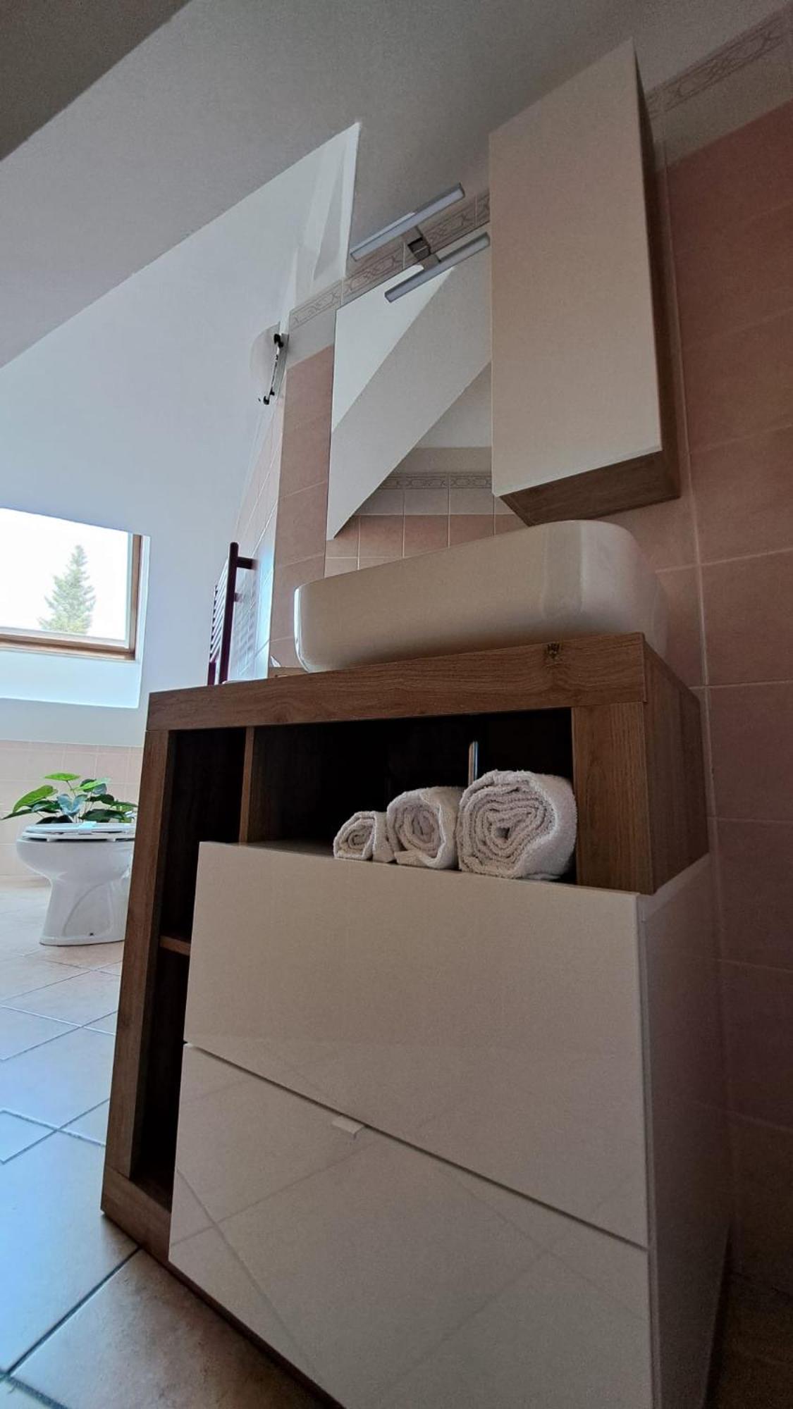 Casa Paola - Stazione 400 Mt - Free Wifi Apartment Arcore Luaran gambar
